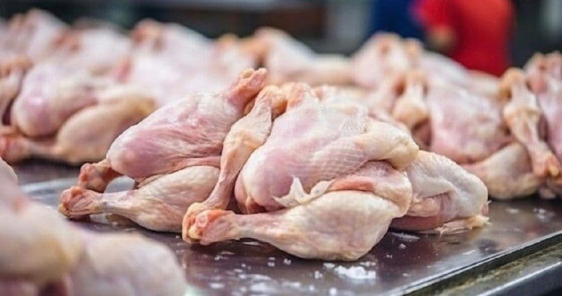 Всеобщий драйв: в России растут оптовые цены на курицу и свинину